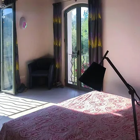 Secluded Amadeus,hammam & Tennis Villa