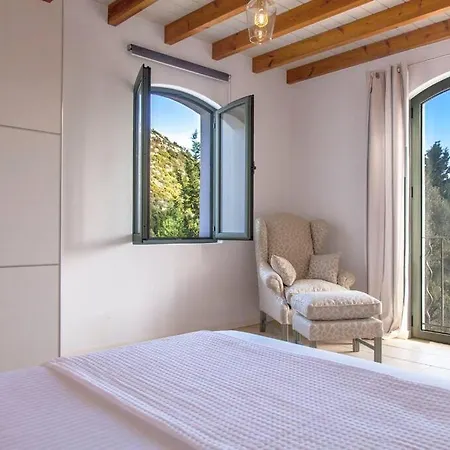 Secluded Amadeus,hammam & Tennis