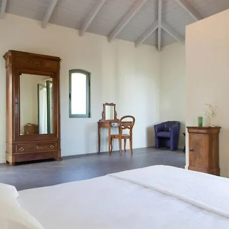 Secluded Amadeus,hammam & Tennis Poros (Lefkada)